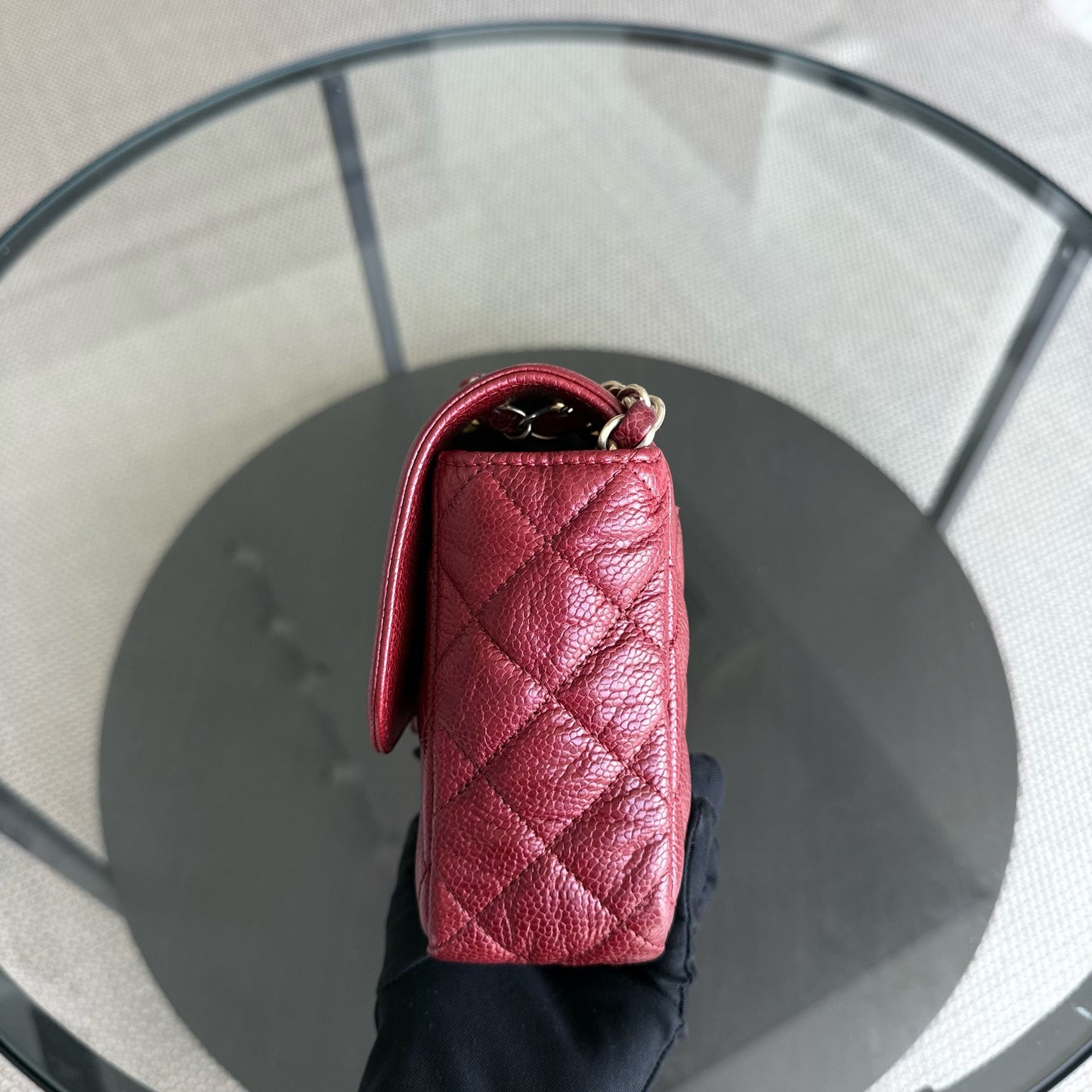 Chanel Two-tone Seasonal Flap - 23CM Caviar Red Gold Hardware Series 21