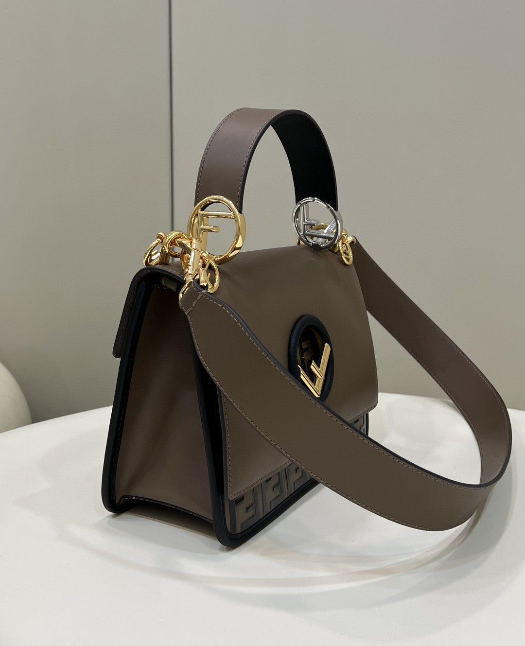 Top QualityTop Quality Kan I Brown Medium Handbag