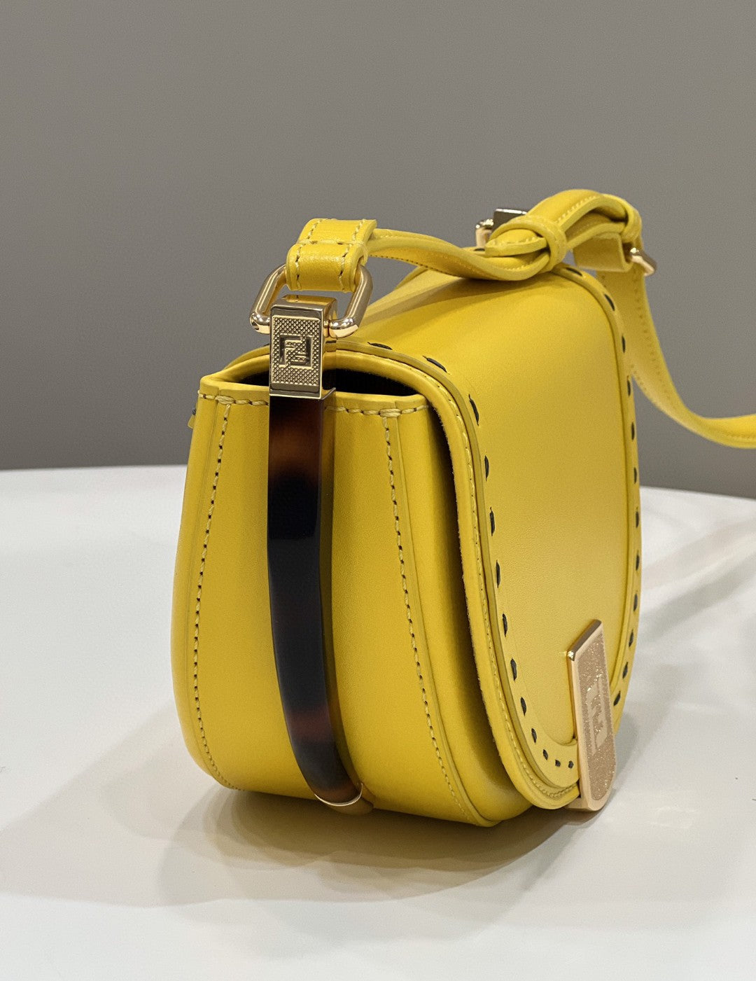 Top QualityTop Quality Moonlight Saddle Handbag
