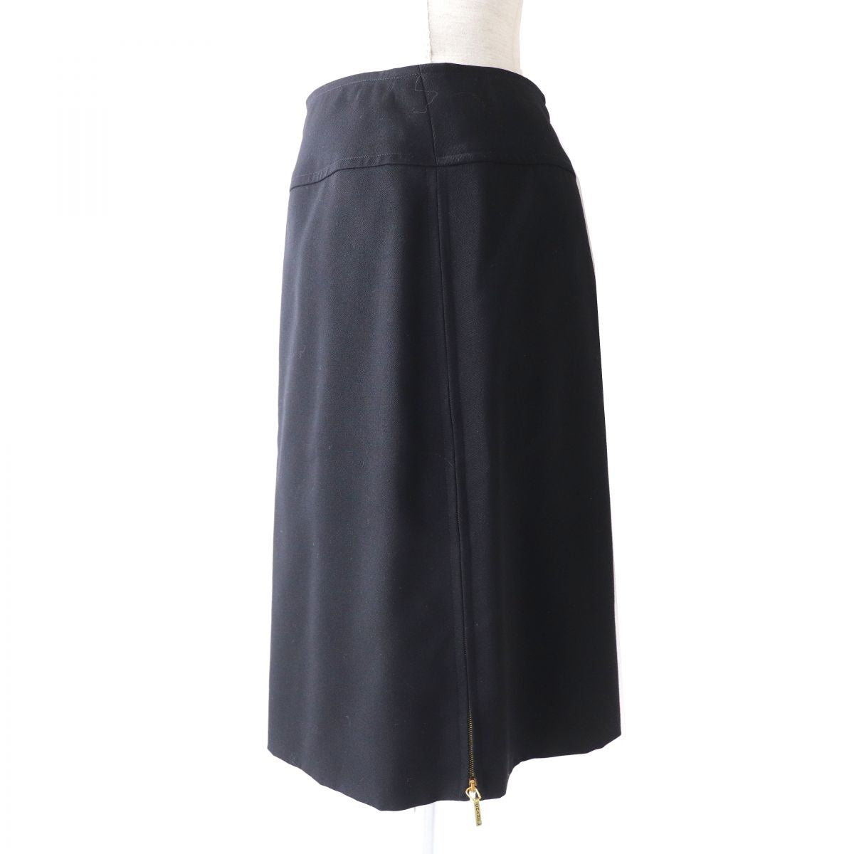 Chanel   Wool Skirt Black 38
