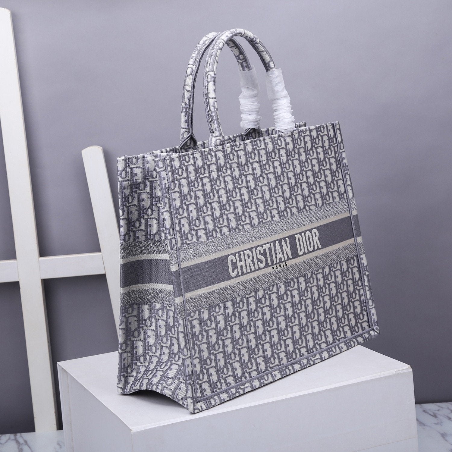 Book Cd Gray Large Book Tote Bag
