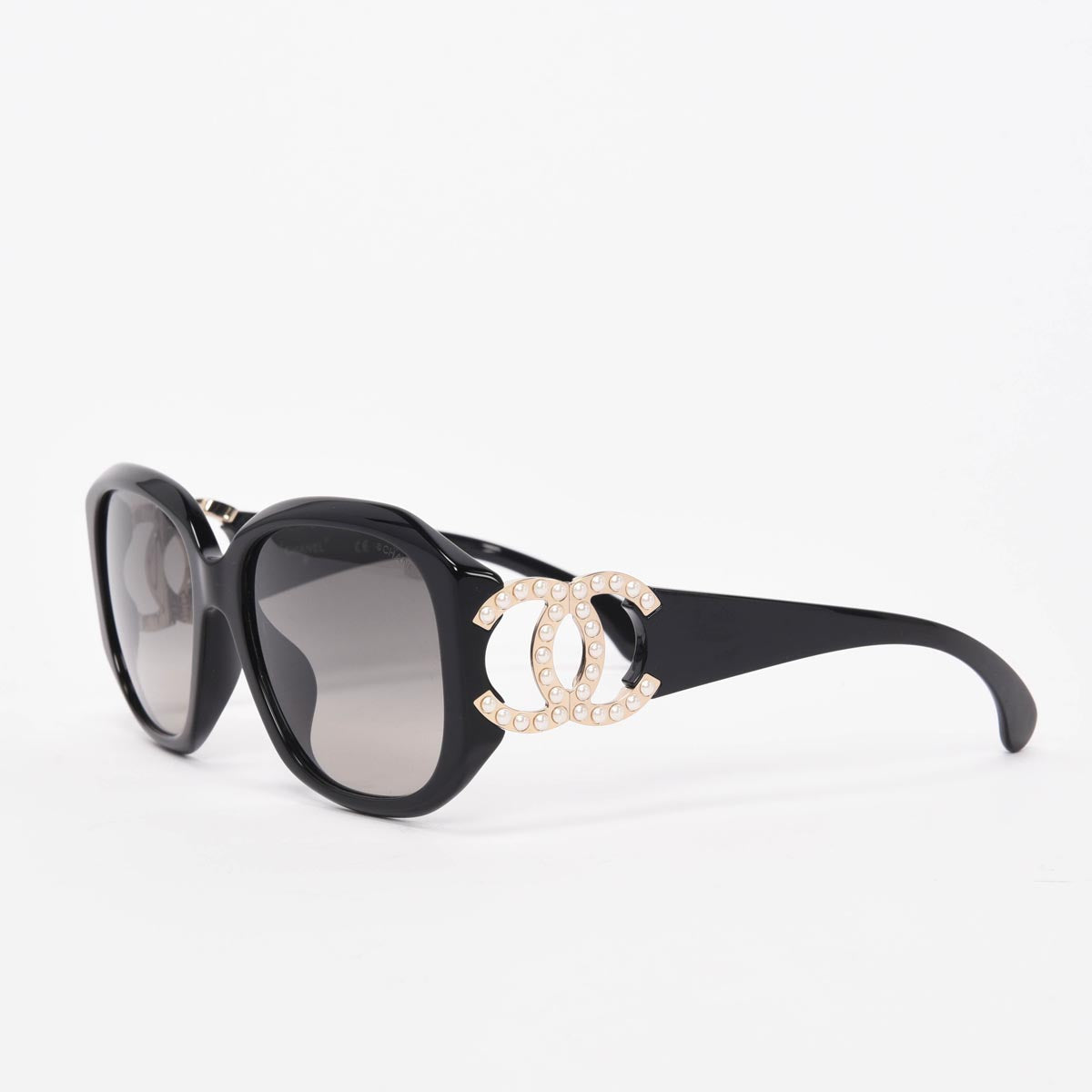 Chanel Black Pearl Cc Sunglasses Bag