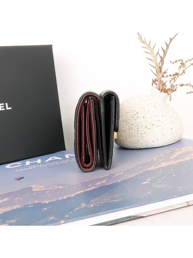 2.55   Tri-Fold Calfskin Half Wallet Black Chanel