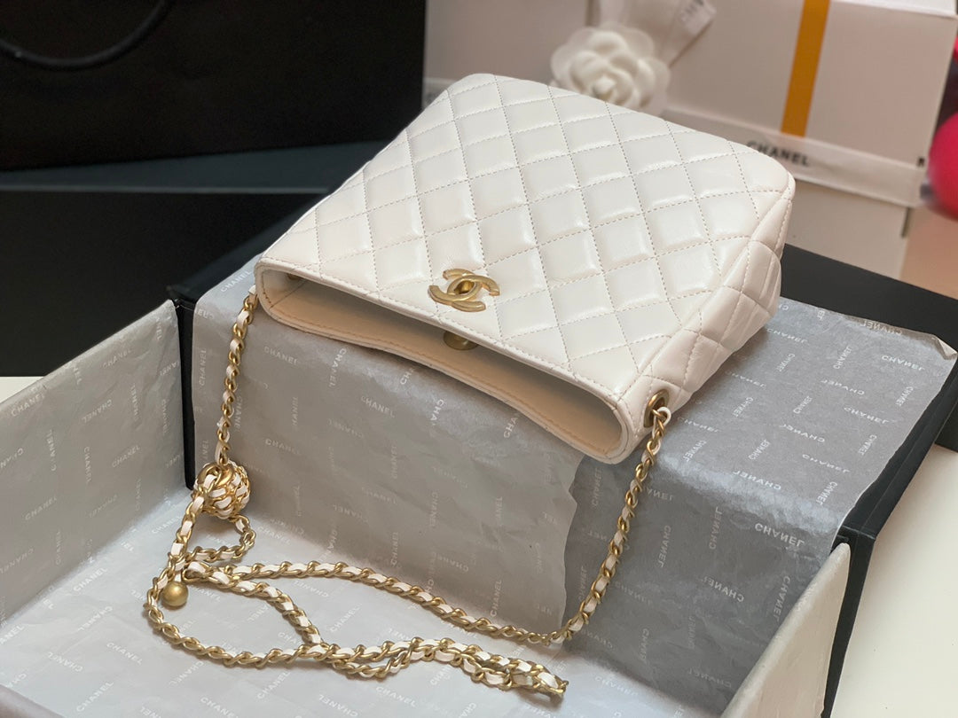 CHLHobo 16cm 6in White Shoulder Bag
