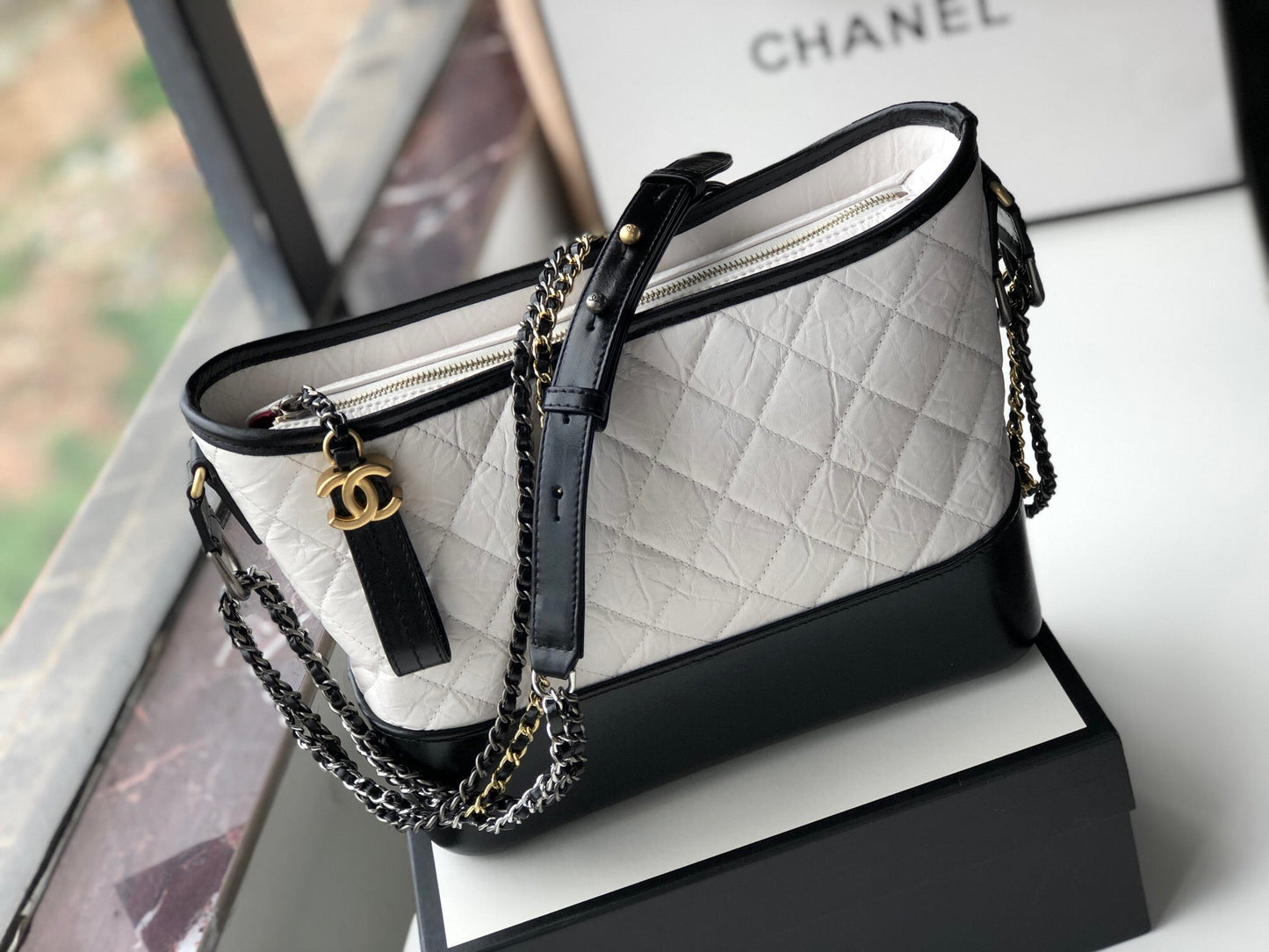CHLGabrielle , ’s , 9.8in Black White Crossbody Bag