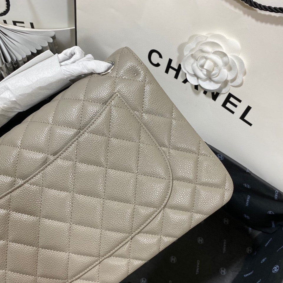 CHLLarge Classic Hardware , ’s Silver Grey Shoulder Bag