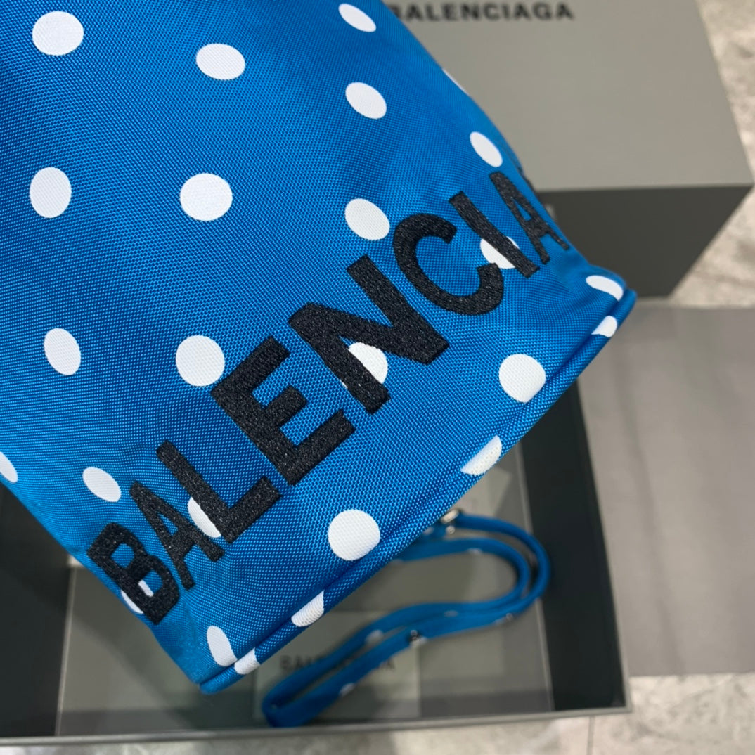 Balen Le Cagole Metop Qualityum Bag In Blue Bucket Bucket Bag