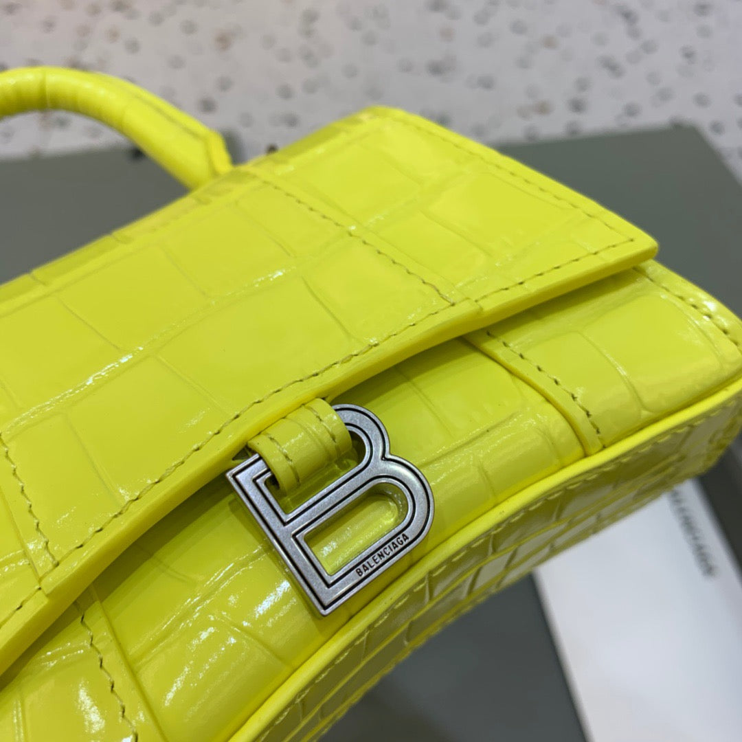 Top Quality Hourglass Handbag With In Yellow Mini Chain Travel Bag