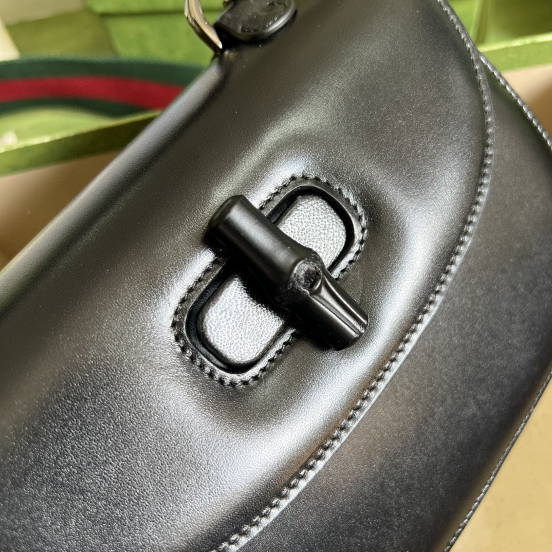 gg Bamboo 8.3in 21cm gg Black Small Top Handle Handbag