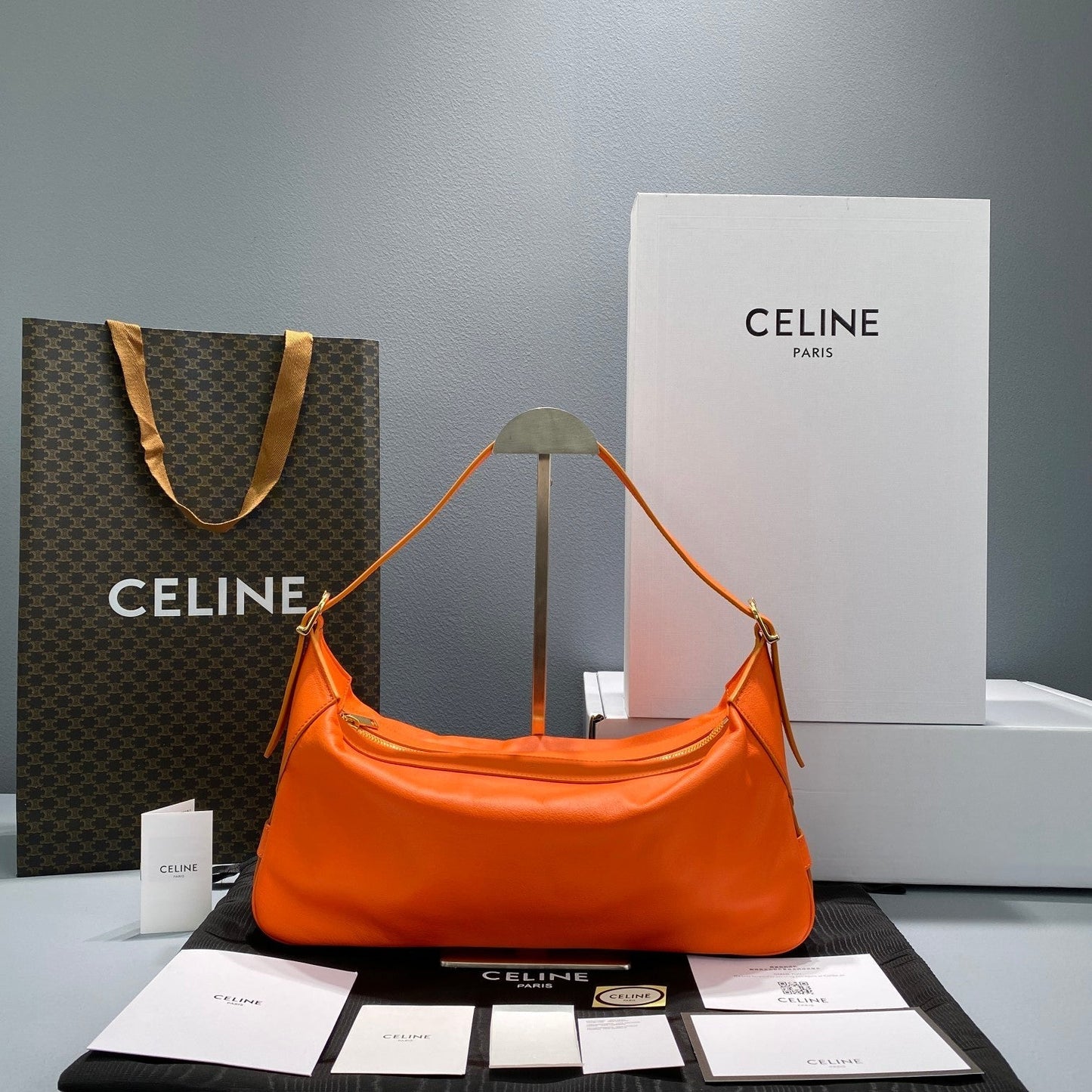Top Quality Romy In Supple Orange For Medium Travel Bag