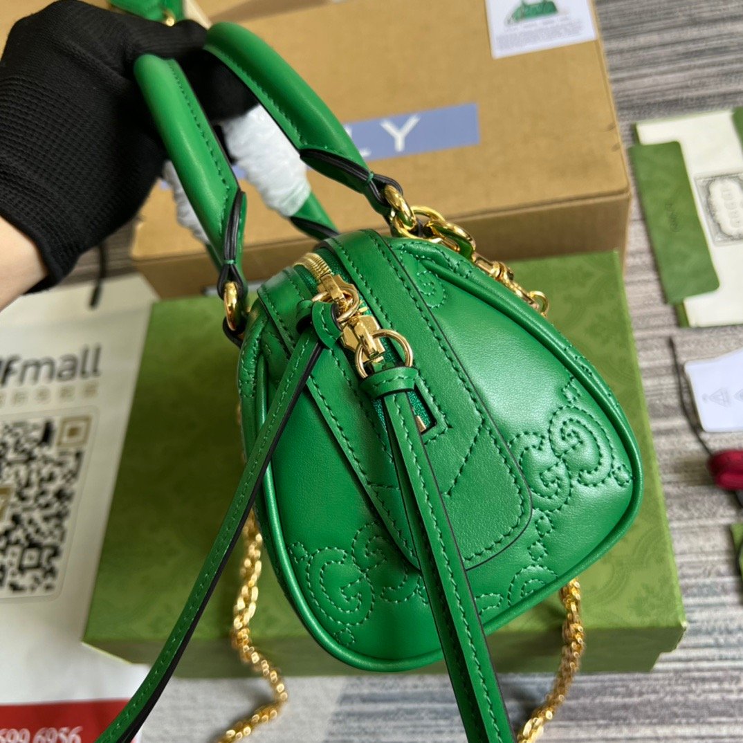 gg , ’s 7.5in 19cm Matelasse Green Top Handle Handbag