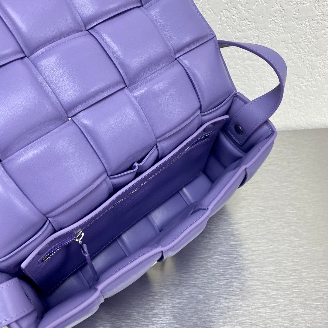 Top Quality Padded Cassette Violet For Women Travel Bag