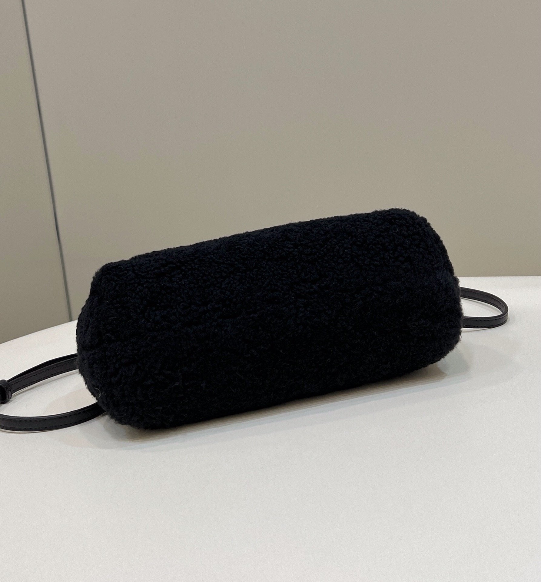 Fi First Mink Bag For Woman Black Small Travel Bag