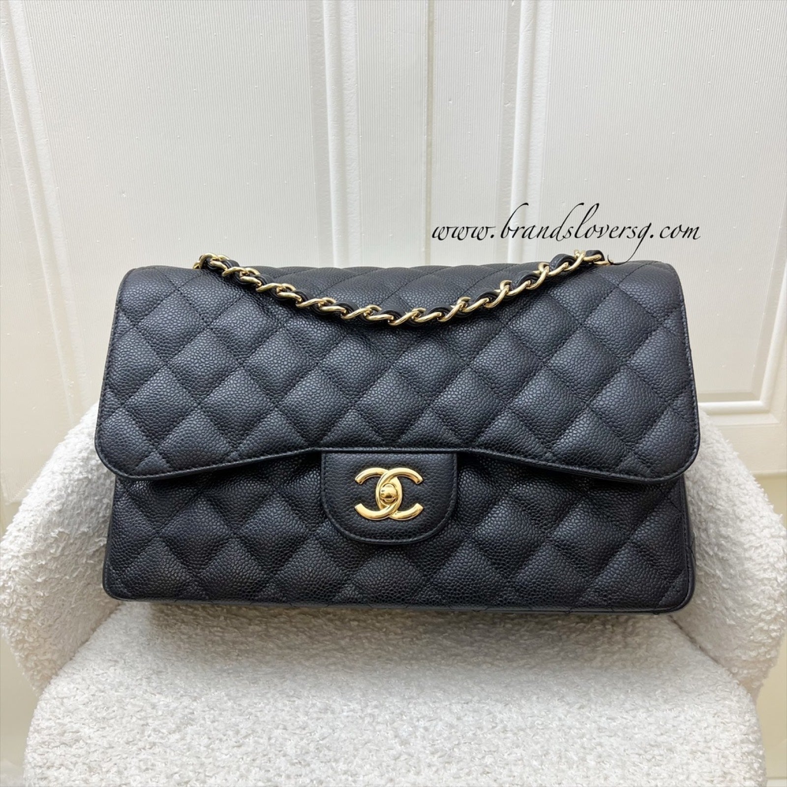 Chanel Jumbo Classic Flap Df In Black Caviar And Ghw Bag