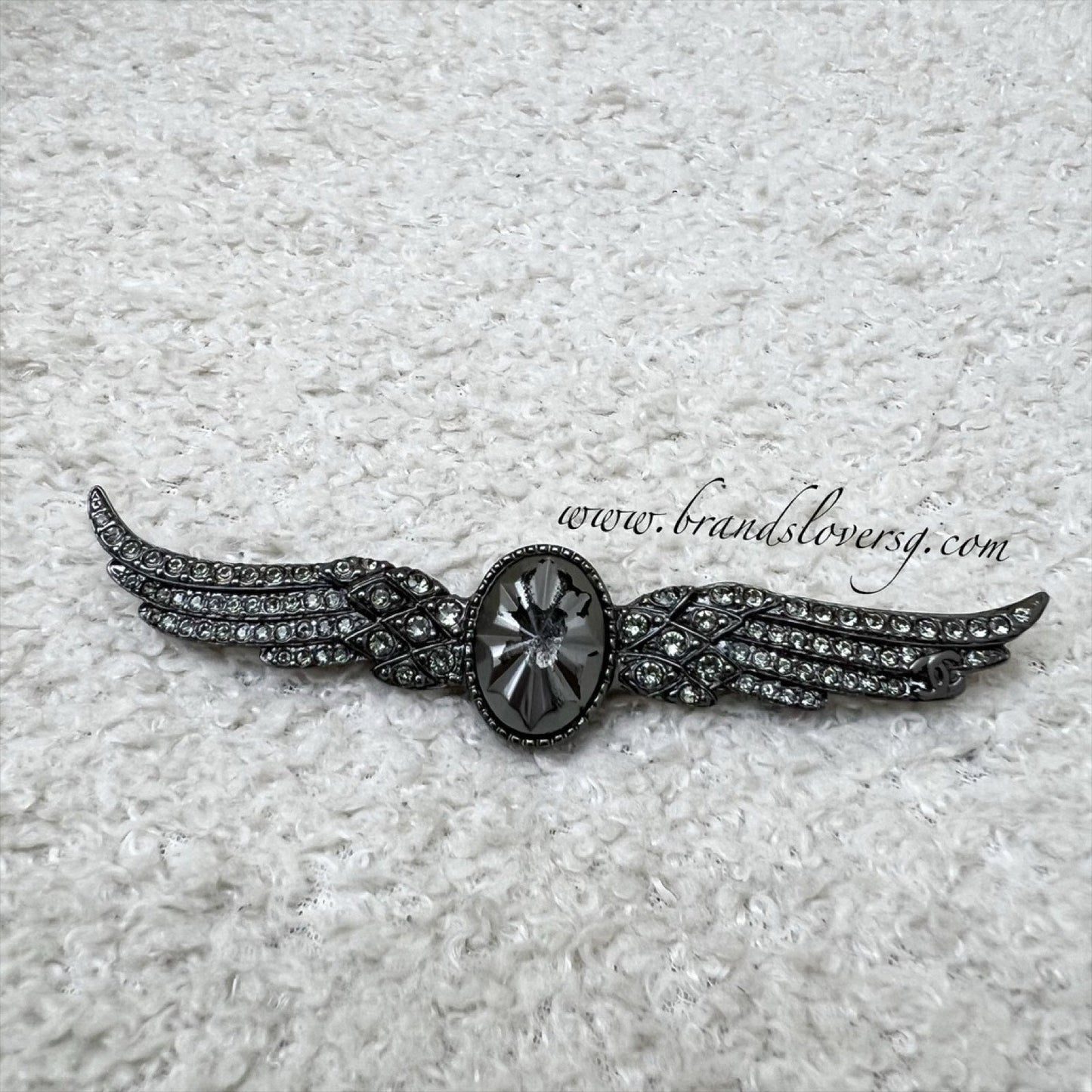 Chanel 16S Wings Brooch in Dark Gunmetal HW
