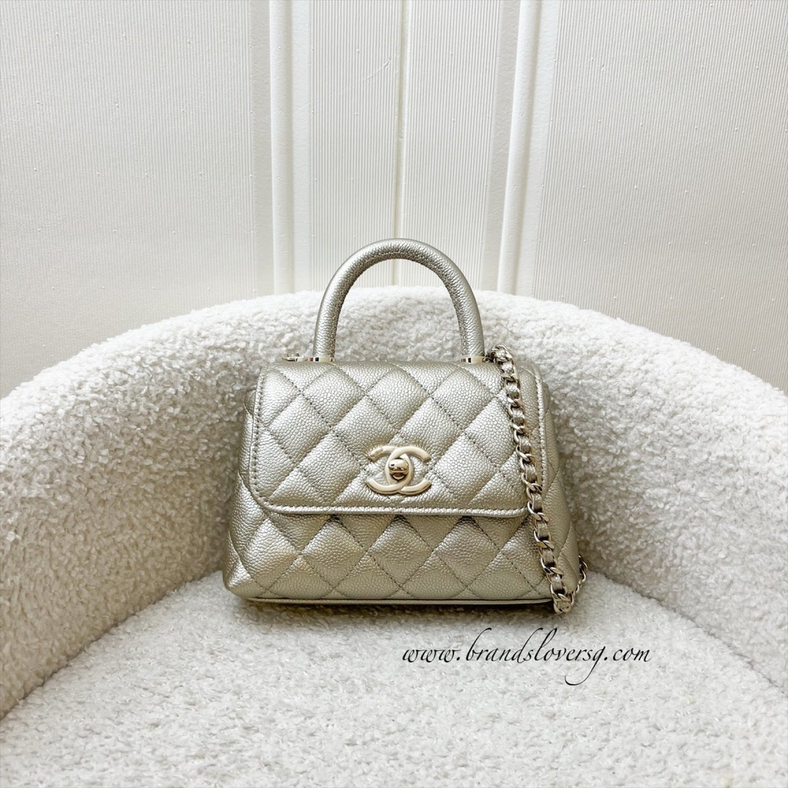 Chanel Micro Coco Handle Flap Bag in 25K Metallic Gold Caviar and Lghw ( )