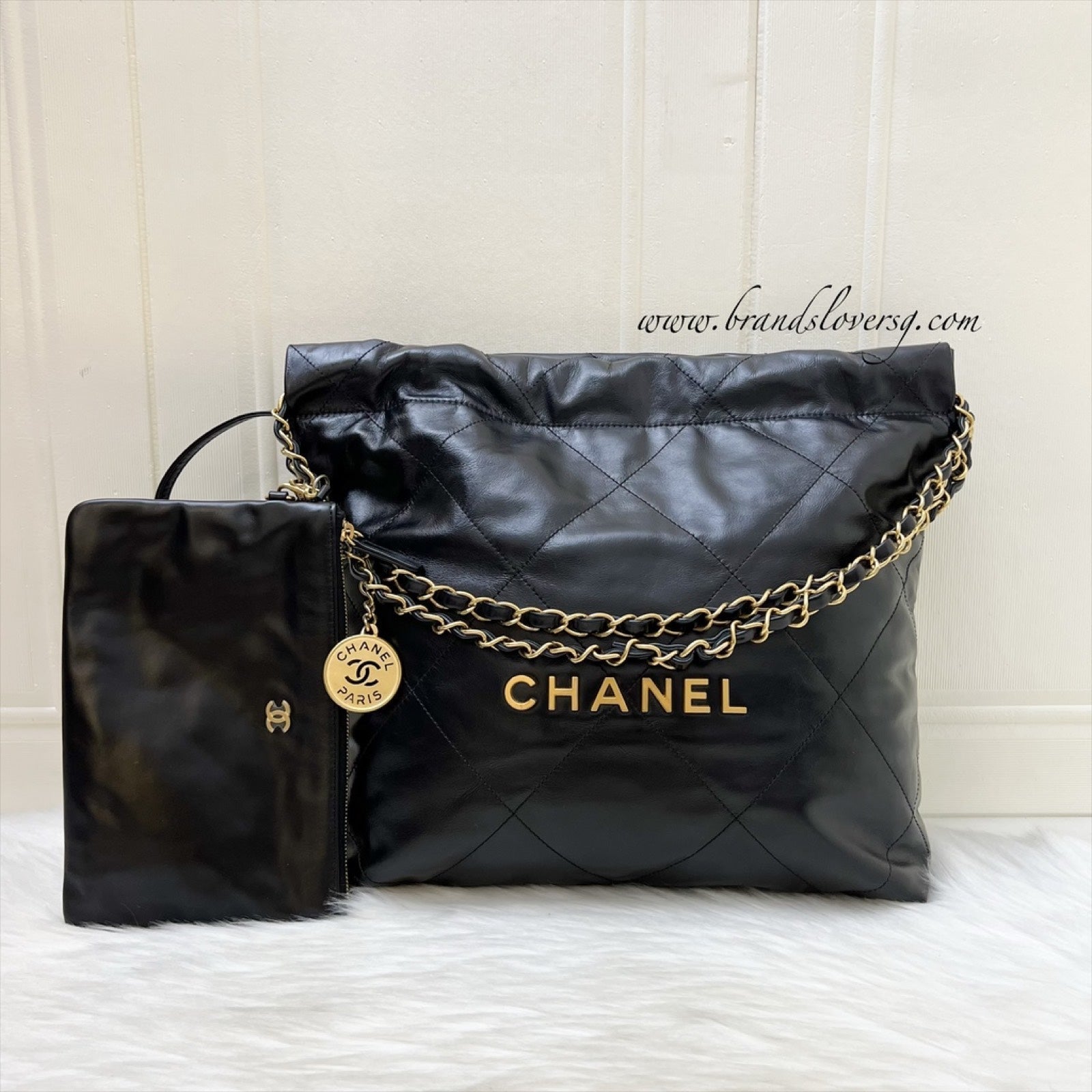 Chanel [Local Set - May ] 22 Small Hobo Bag In Black Shiny Calfskin And Aghw