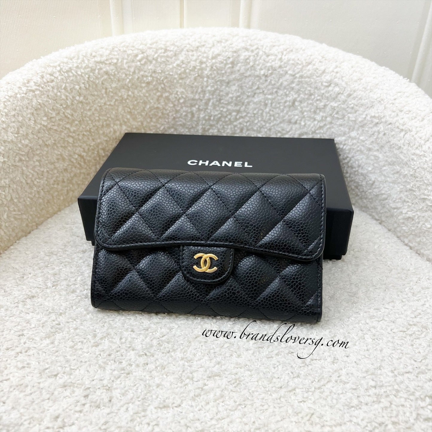 Chanel Classic Medium Trifold Wallet in Black Caviar and Lghw ( ) Handbag