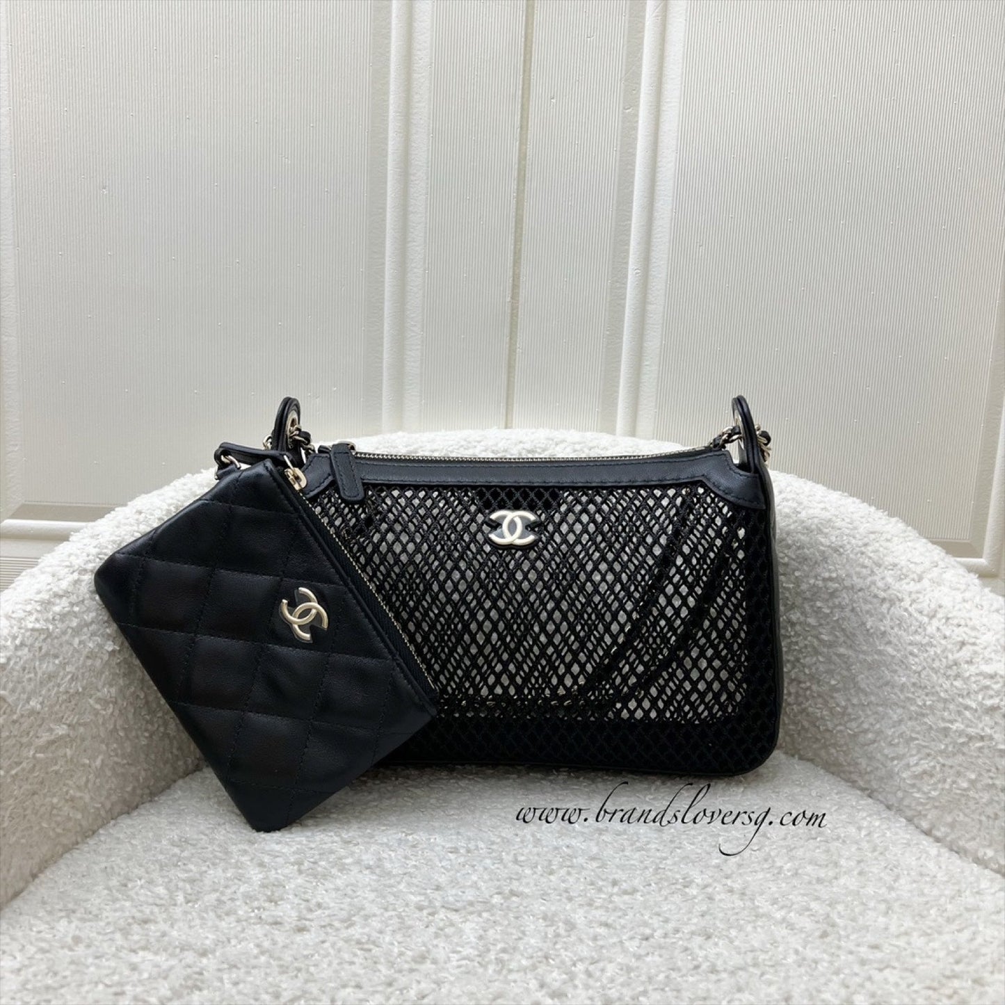 Chanel 25S Clutch on Chain in Black Mesh and Lghw ( )