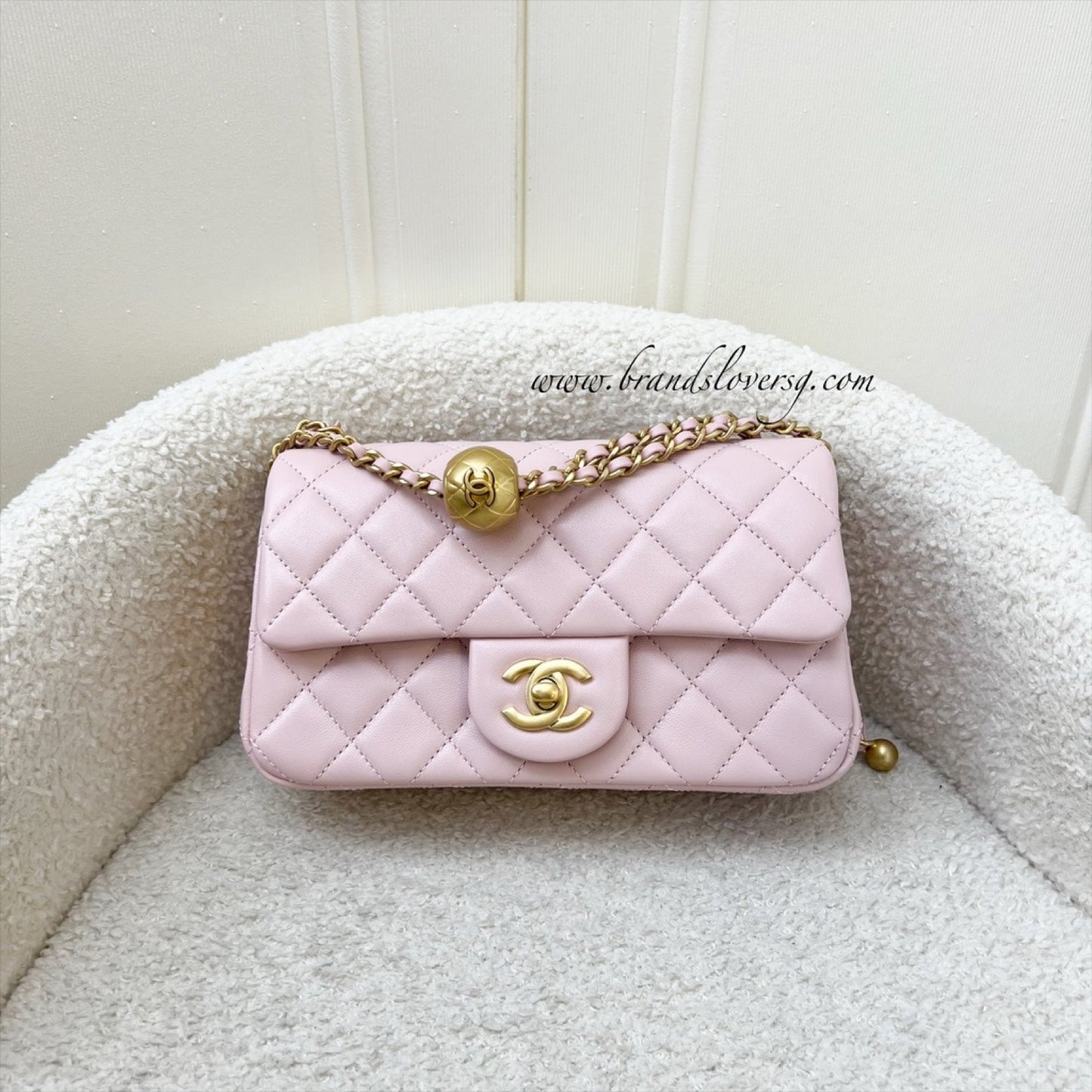 Chanel Pearl Crush Mini Rectangle Flap in 24K Sakura Pink Stiff Lambskin and Aghw ( ) Handbag