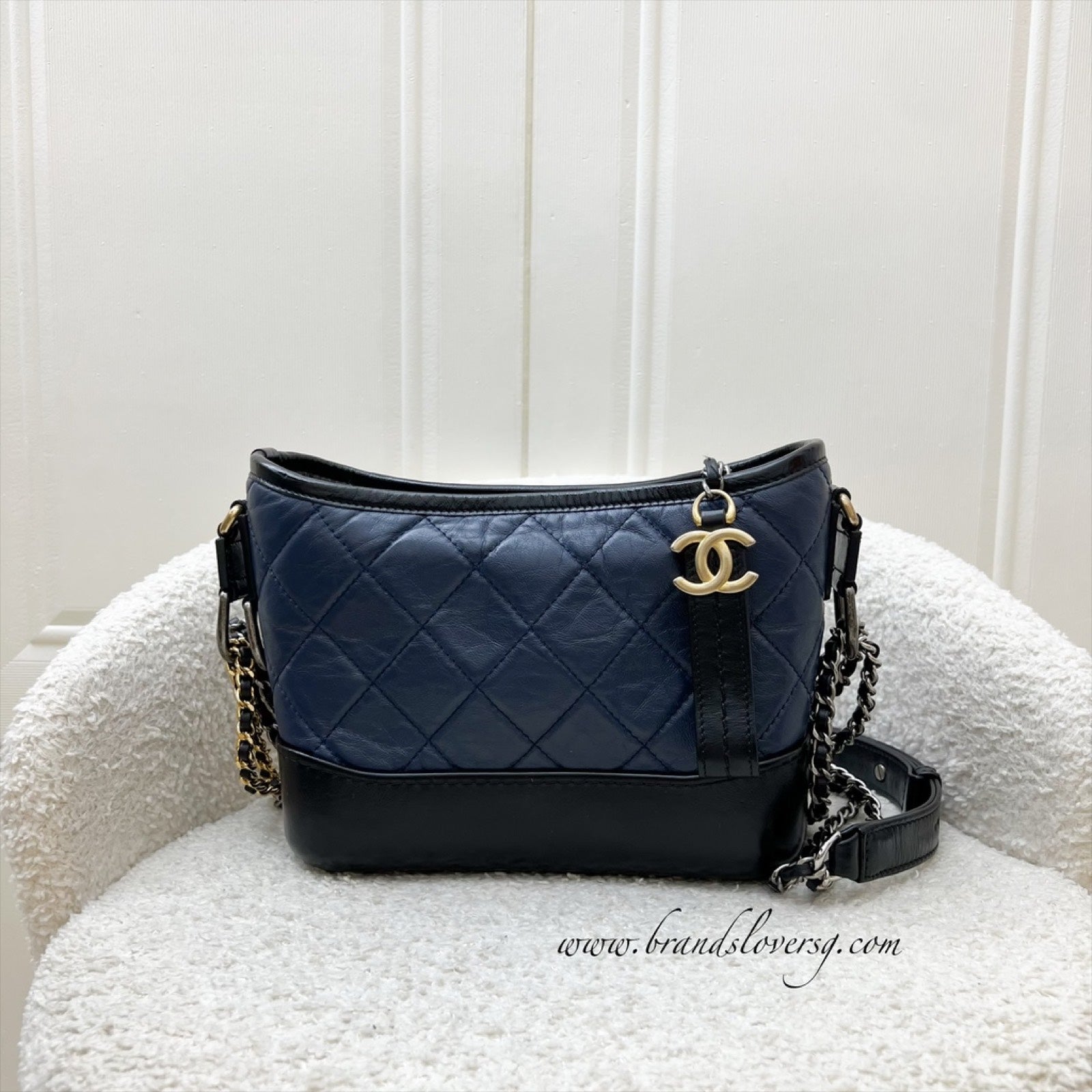 Chanel Small Gabrielle Hobo in Navy Distressed Calfskin,black Base and 3 Tone Hw ( )