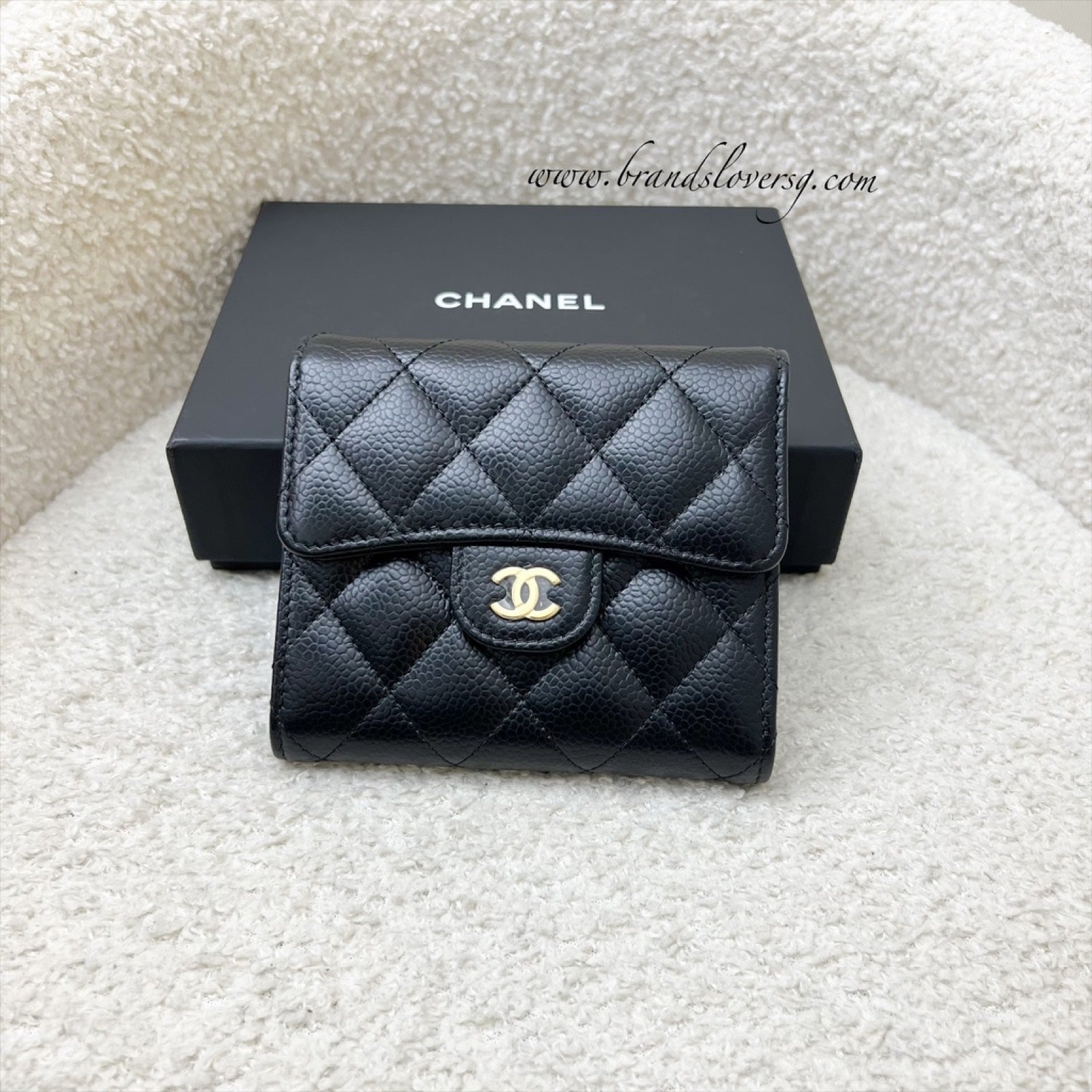Chanel Classic Trifold Compact Wallet in Black Caviar and Ghw Handbag