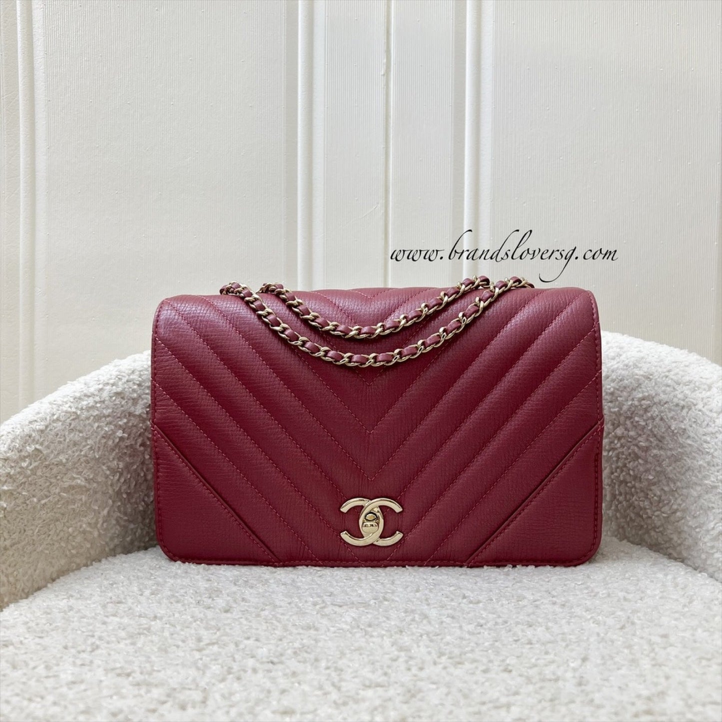 Chanel Medium Statement Flap in Chevron Quilted Dark Red / Pink Embossed Calfskin and Lghw ( ) Handbag