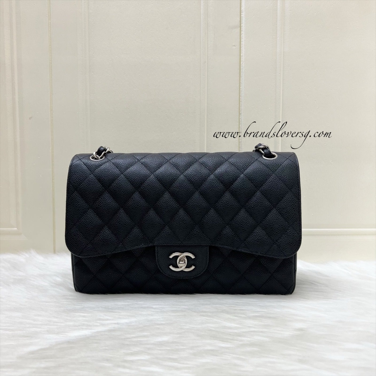 Chanel Jumbo Classic Flap Cf in Black Caviar and Shw Handbag