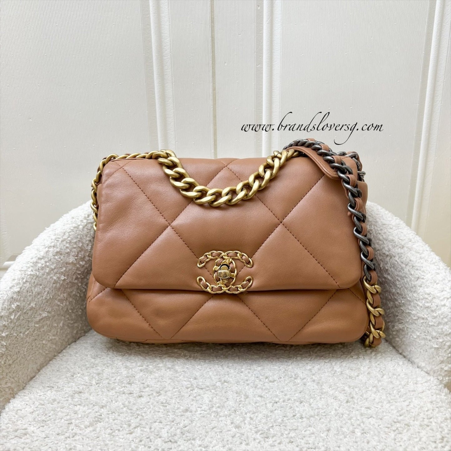 Chanel 19 Small Flap in 21P Caramel Lambskin and 3 Tone Hw ( ) Handbag