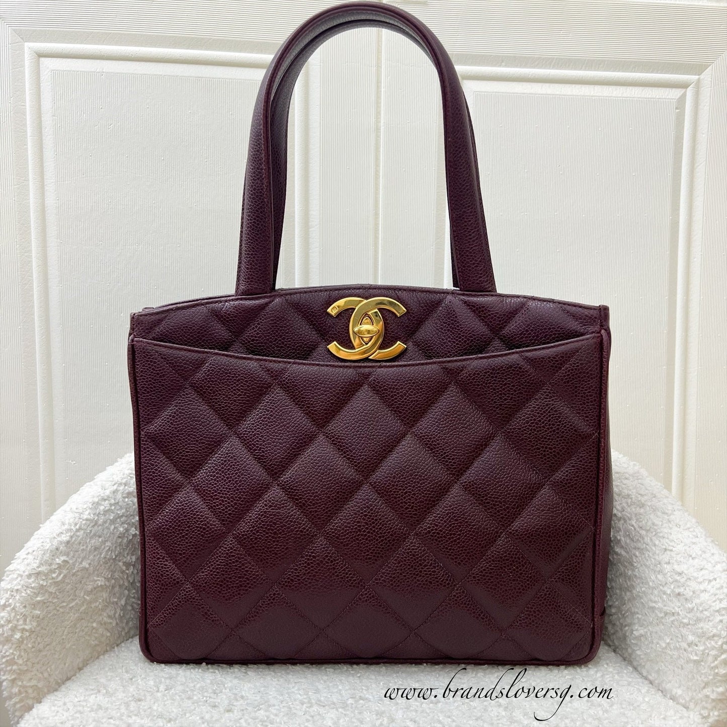 Chanel   Shoulder Tote Bag in Dark Burgundy Red Caviar GHW