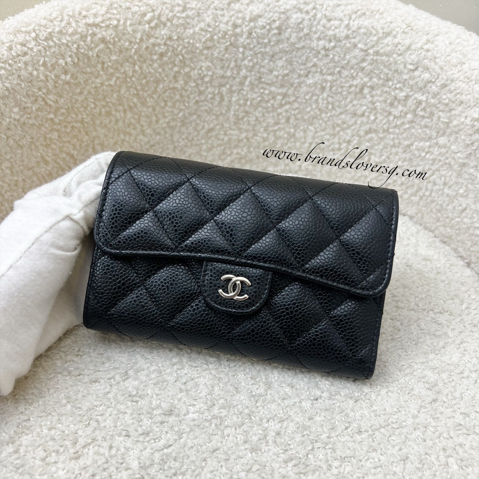 Chanel Classic Medium Trifold Wallet In Black Caviar And Shw Bag