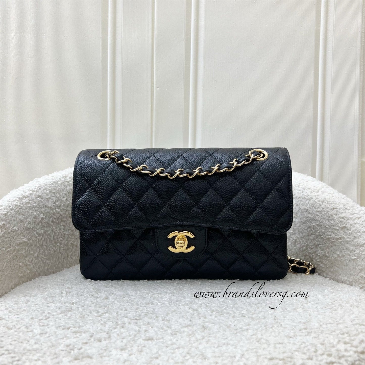 Chanel Small Classic Flap Cf In Black Caviar And Ghw