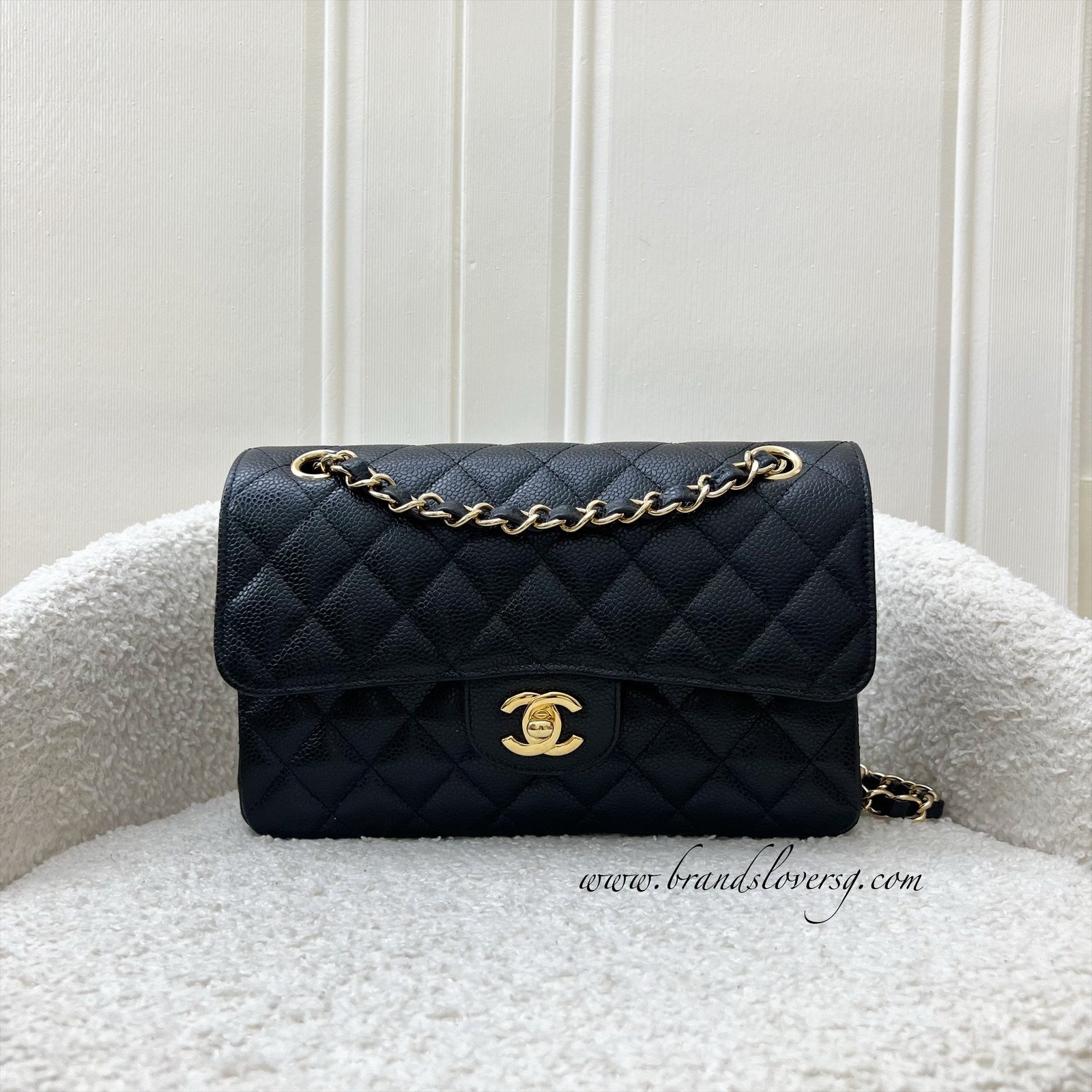 Chanel Small Classic Flap Cf In Black Caviar And Ghw