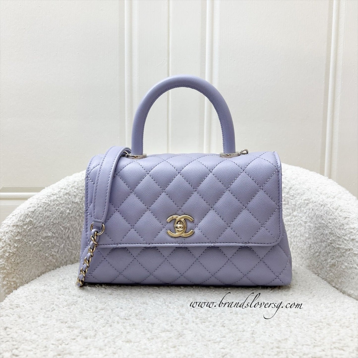 Chanel Small (24Cm) Coco Handle Flap In 21K Lilac Caviar And Lghw ( ) Bag