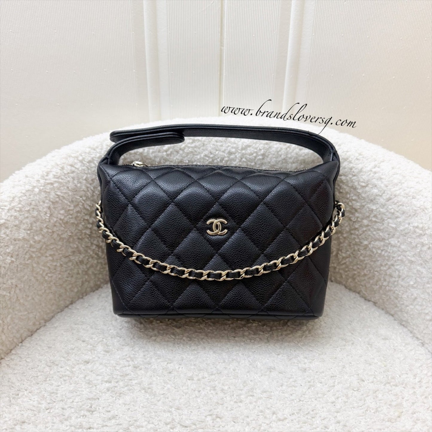 Chanel Classic Quilted Hobo Clutch on Chain in Black Caviar and Lghw ( )