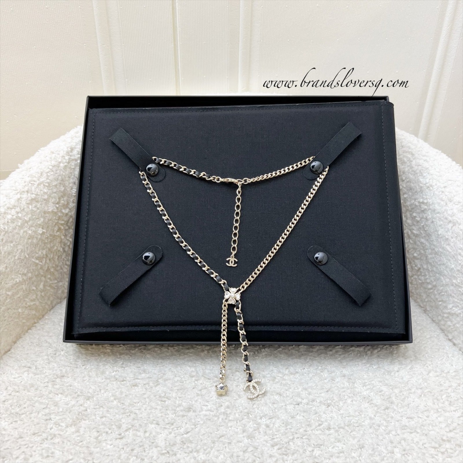 Chanel 25B Flower, Star And CC Logo Necklace With Black Leather And Crystals In Light Gold Hw (model: ABG287)