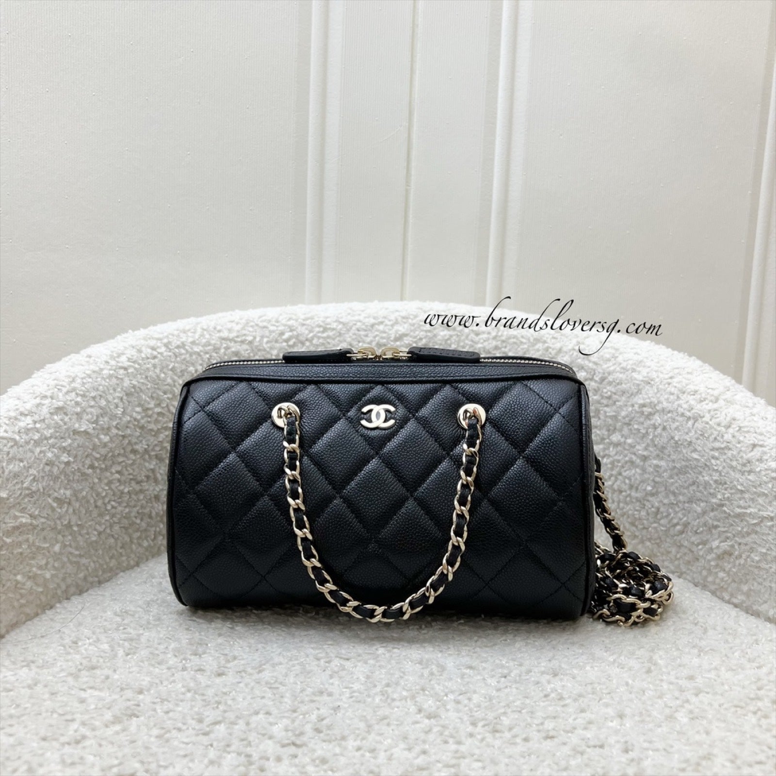 Chanel [local Full Set Oct 2025] 25K / 25P Bowling Bag in Black Caviar and Lghw ( )