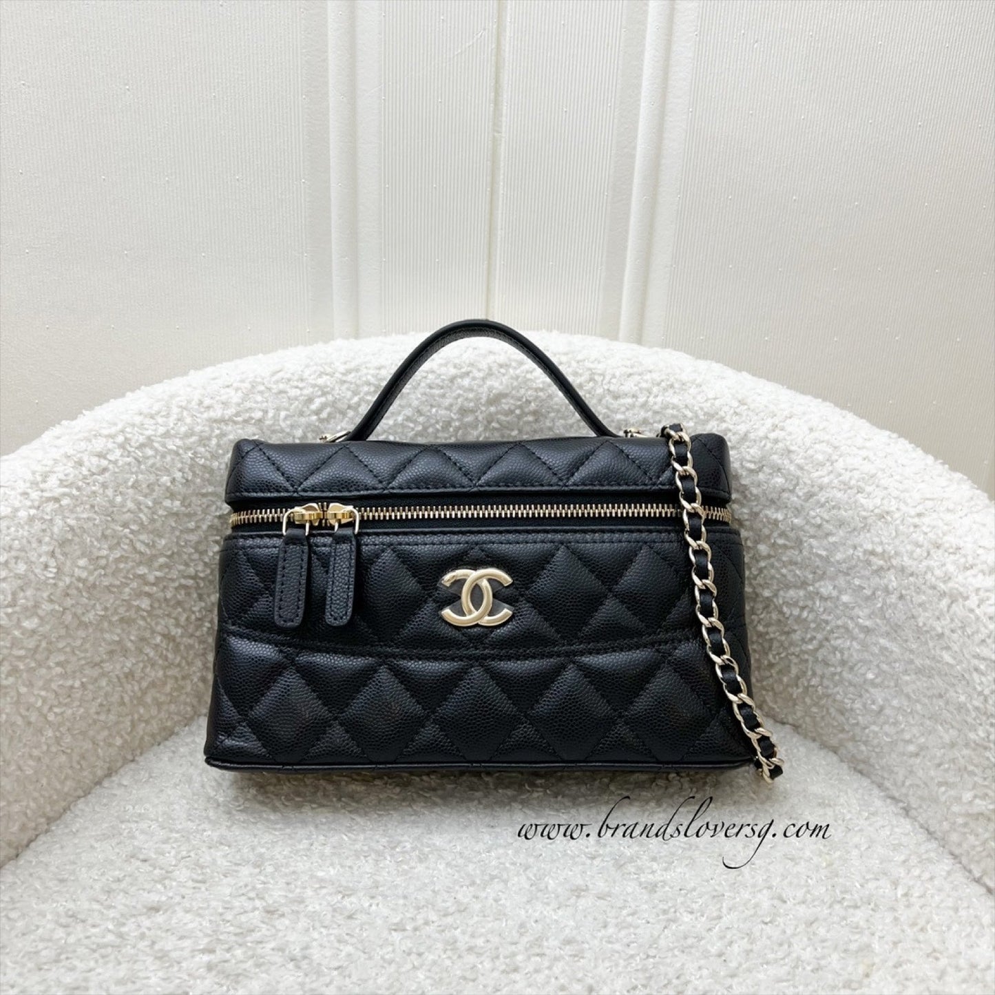 [Brand New - Local Full Set - Nov 2025] Chanel 26C Vanity / Clutch with Chain (LP Style Bag) in Black Caviar and LGHW