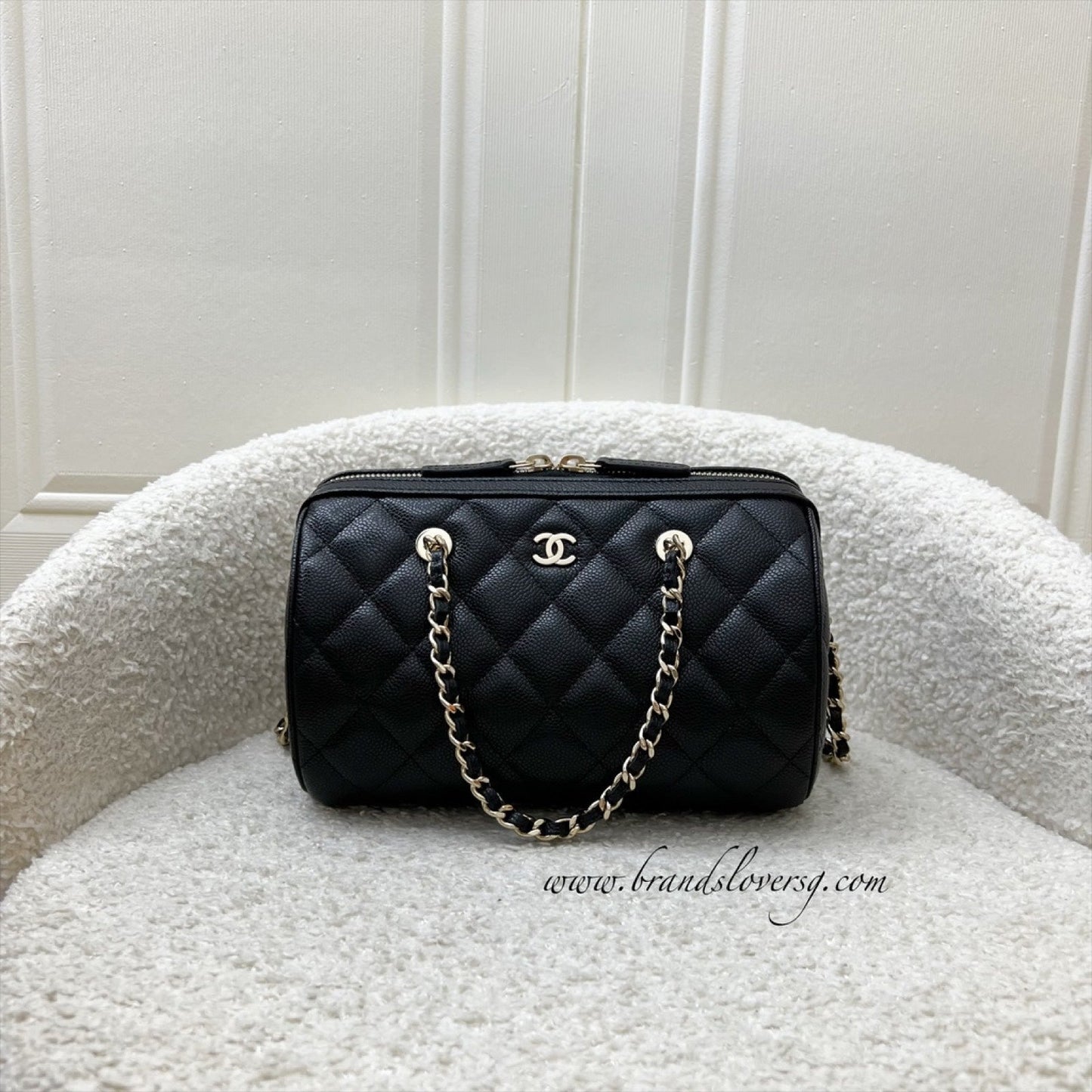 Chanel 25S Bowling Bag In Black Caviar And Lghw (model: AP4474)