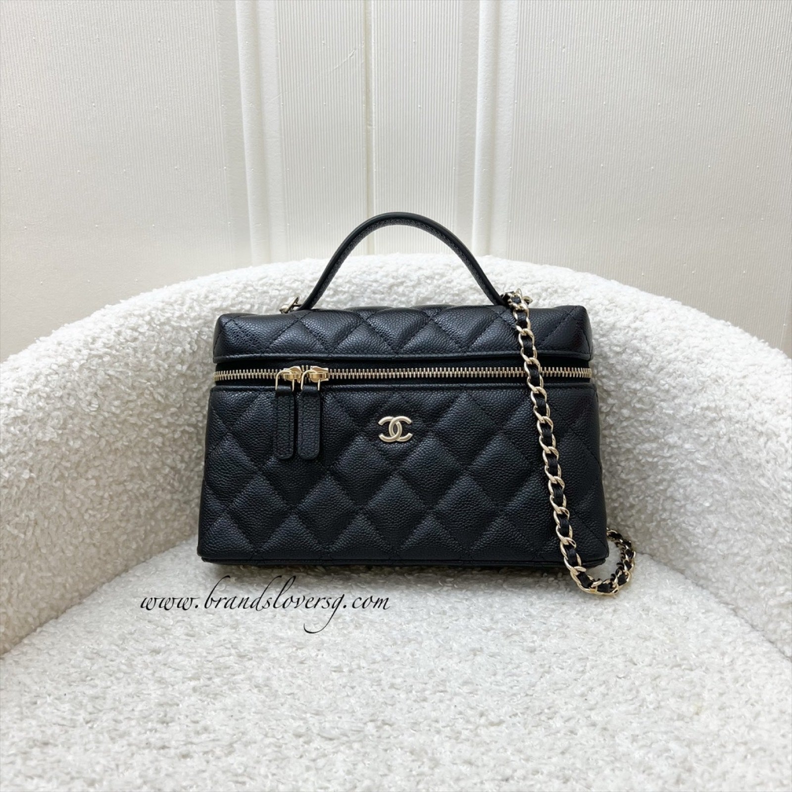 Chanel [Brand New - Local Full Set] 25P Vanity Clutch With Chain (Lp Style Bag) In Black Caviar And Lghw ( )