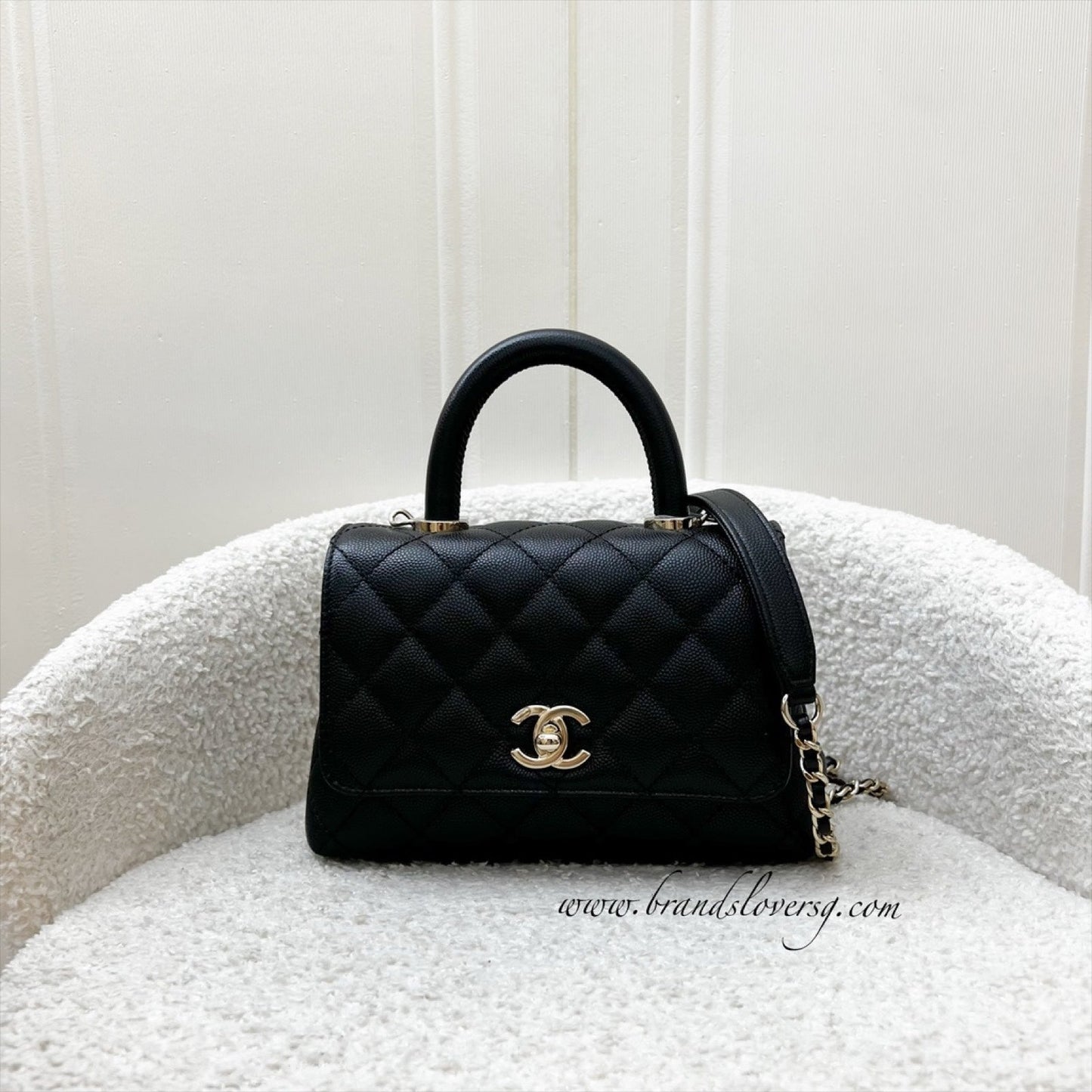 Chanel Mini 19cm Coco Handle Flap in Black Caviar and LGHW (Model: AS2215)