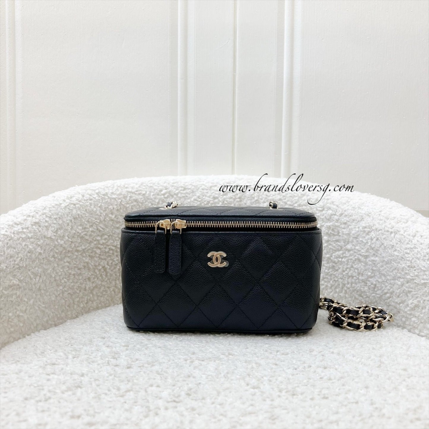 Chanel Classic Small Vanity in 22C Black Caviar and Lghw Handbag