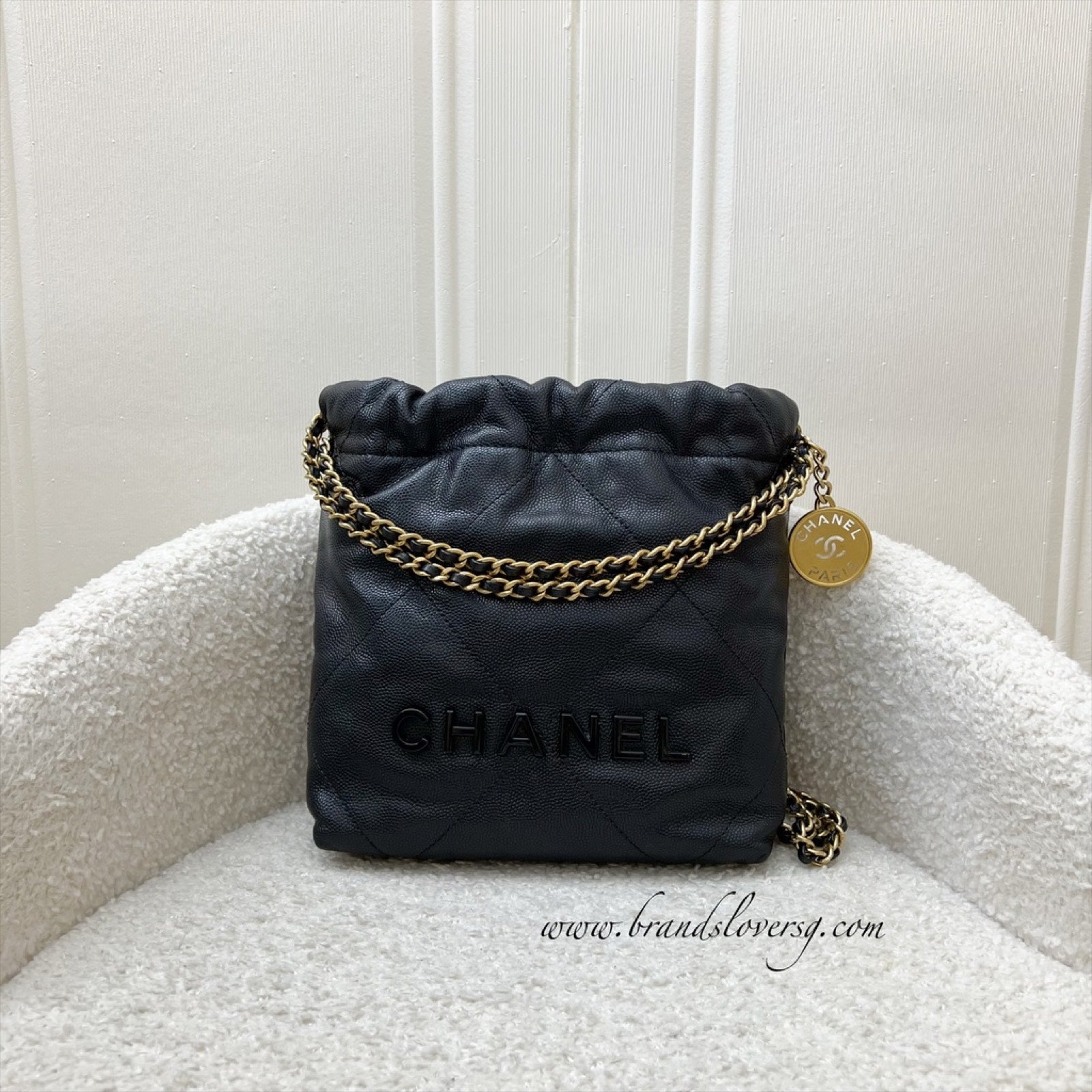 Chanel 22 Mini Hobo Handbag in 23K Black Shiny Caviar and Aghw