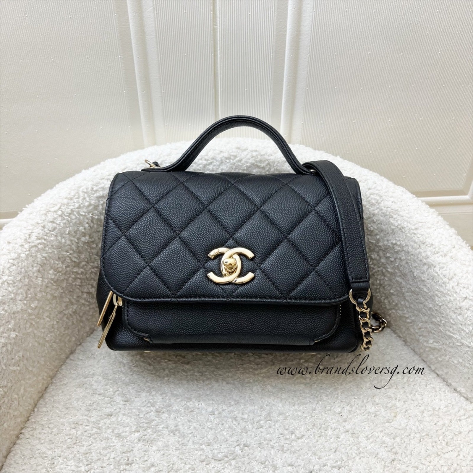 Chanel Small Business Affinity Flap in Black Caviar and Lghw Handbag