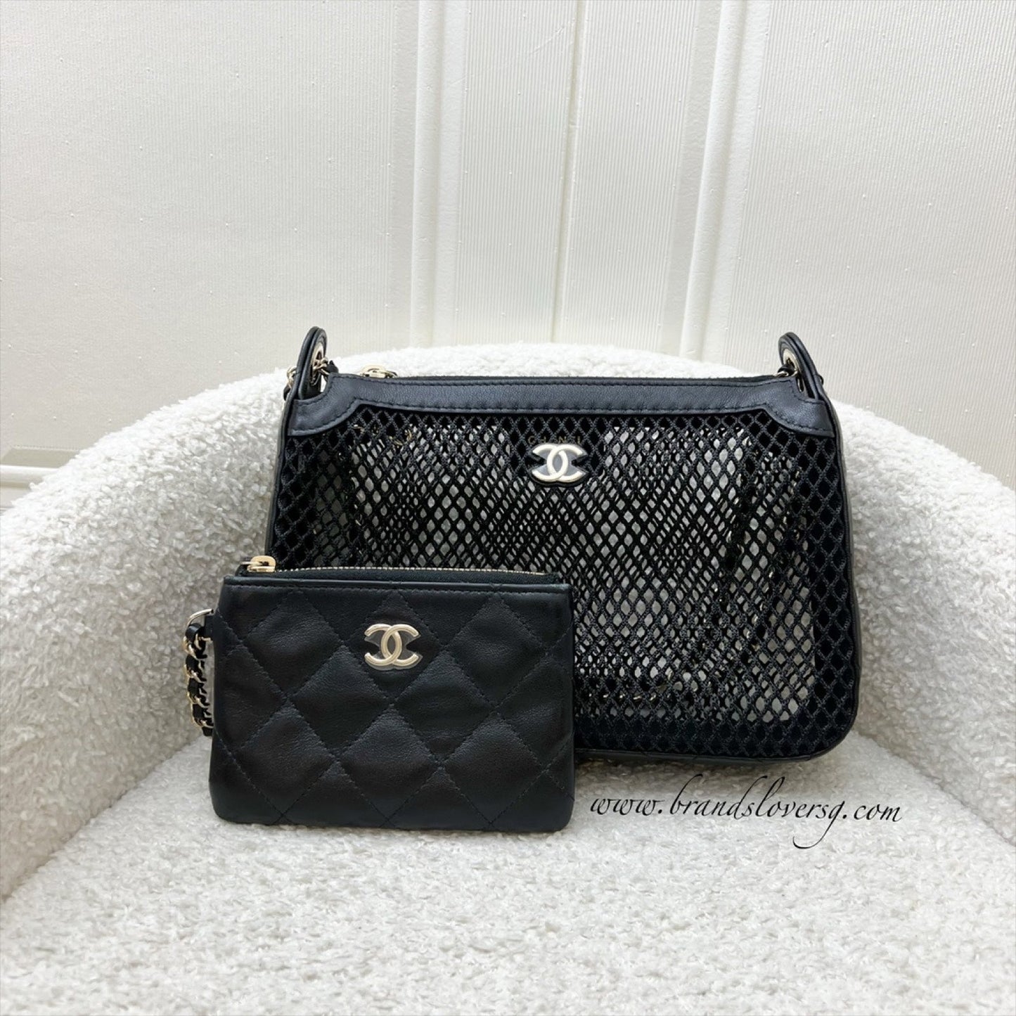 Chanel 25S Clutch on Chain in Black Mesh and Lghw ( )