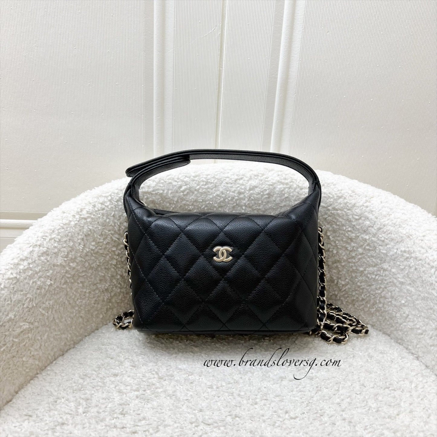 Chanel Classic Quilted Hobo Clutch on Chain in Black Caviar and Lghw ( )