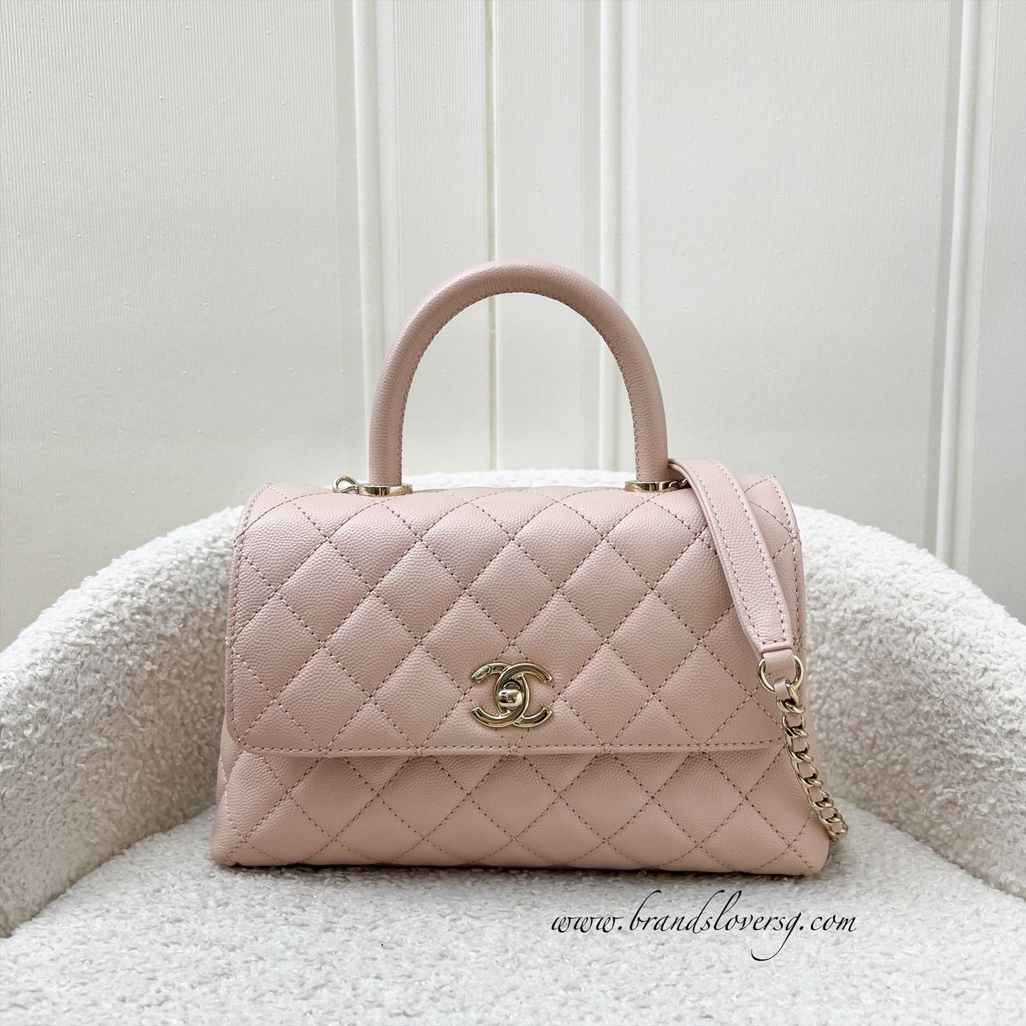 Chanel Small (24Cm) Coco Handle In 21A Light Pink Caviar And Lghw Bag