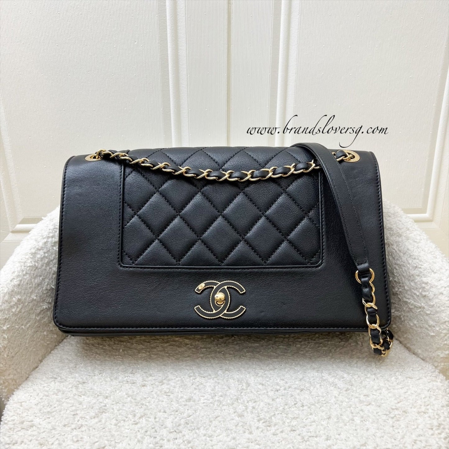 Chanel Large Mademoiselle Flap In Black Calfskin And Ghw Bag