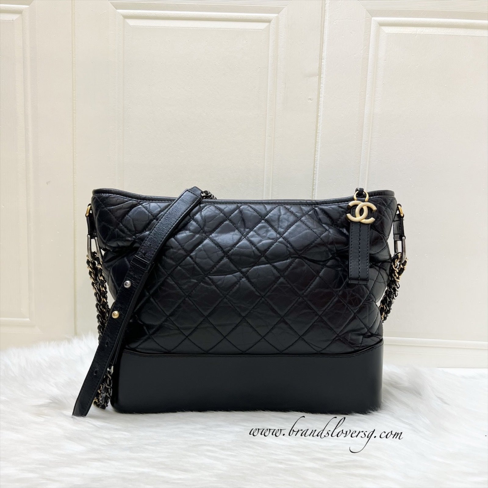 Chanel Large Gabrielle Hobo In Black Distressed Calfskin And 3 Tone Hw 2