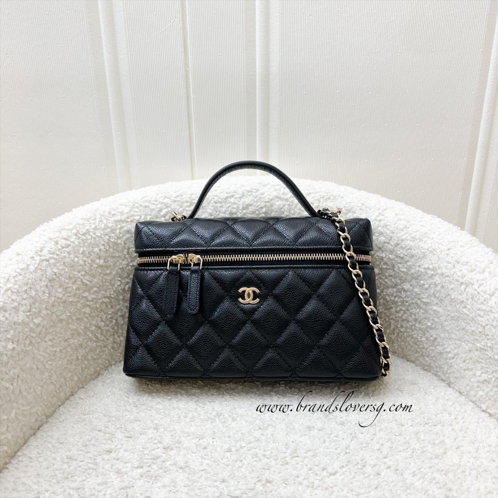 Chanel [Like New - Local Set - Jan ] 25C Vanity Clutch With Chain (Lp Style Bag) In Black Caviar And Lghw ( )